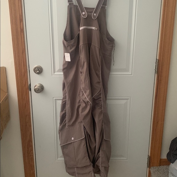 Nwt Deep in the valley jumpsuit - Picture 6 of 6